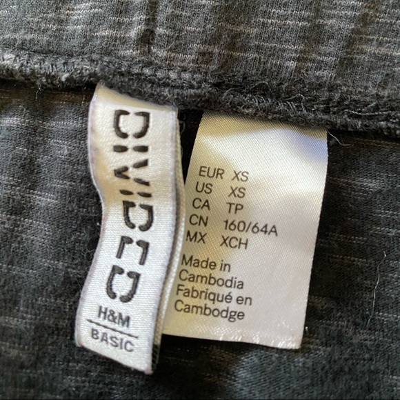 Pencil skirt - Picture 3 of 3